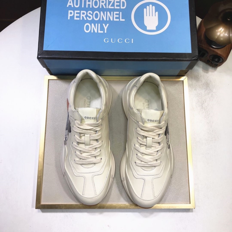 G*u*i casual shoes